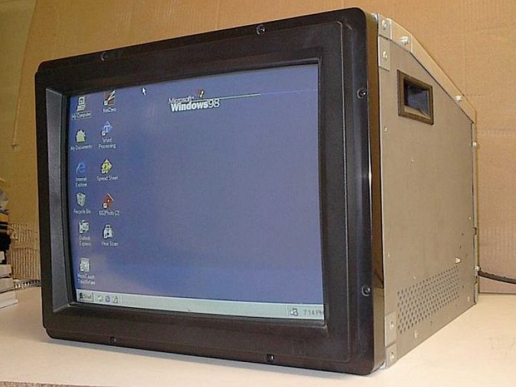 CRT monitorok - 3. kép