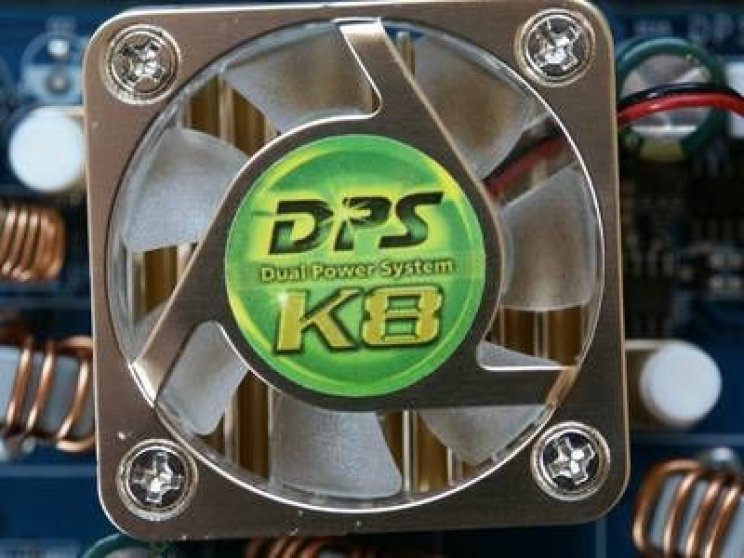 Gigabyte GA-8KNNXP és Gigabyte GA-8KNNXP-940 - 5. kép