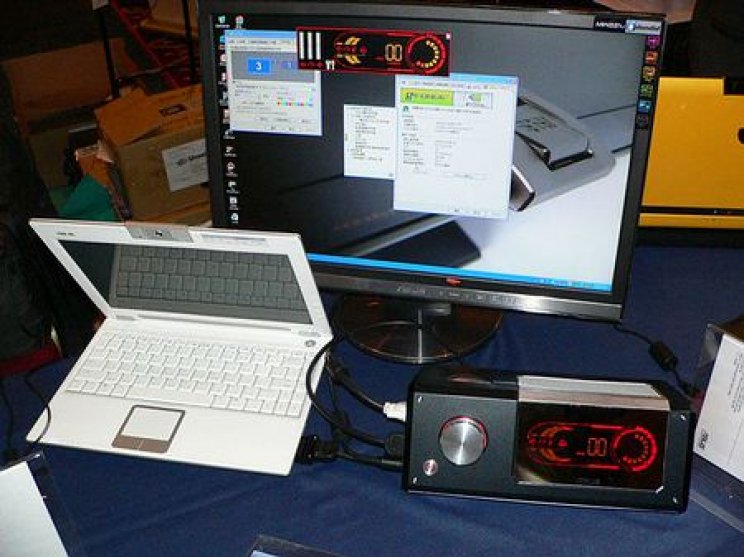 ASUS XG Station - Ismertető - 3. kép