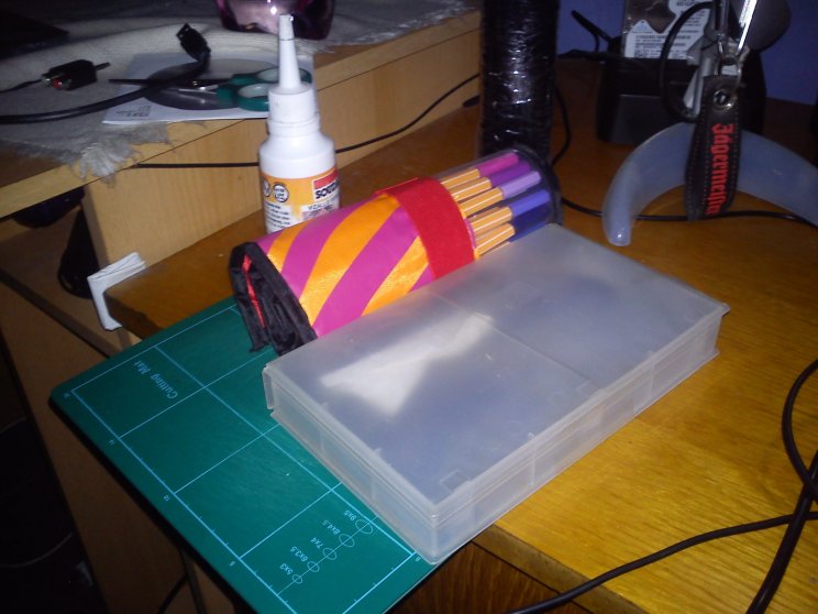 Papercraft, avagy mivel készül - 2. kép
