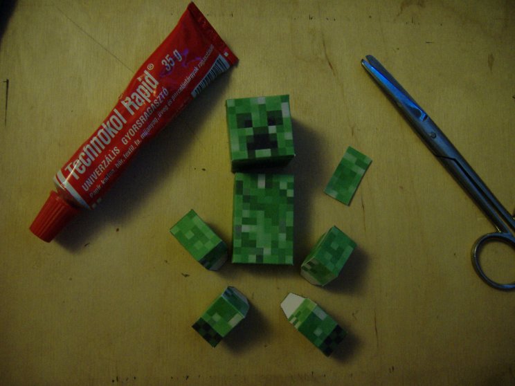 Papercrafting Lvl Over 9000 - 3. kép