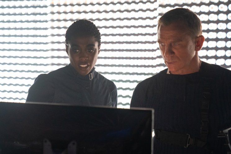 Nomi, az új 007-es (Lashana Lynch) sem vágja, mi lenne a legjobb megoldás