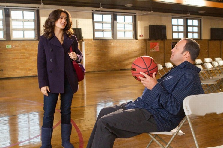 Bella Flores (Salma Hayek) nem igazán hiszi, hogy Scott Voss (Kevin James) olyat mutathat neki, amit még nem látott