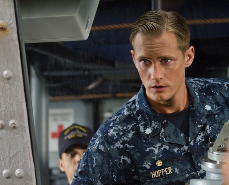Stone Hopper (Alexander Skarsgard) nem akar hinni a szemének