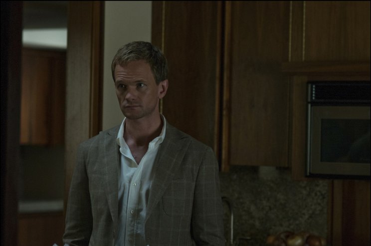 Az egykori szerető, Desi Collings (Neil Patrick Harris) - vajon ő lenne a bűnös?