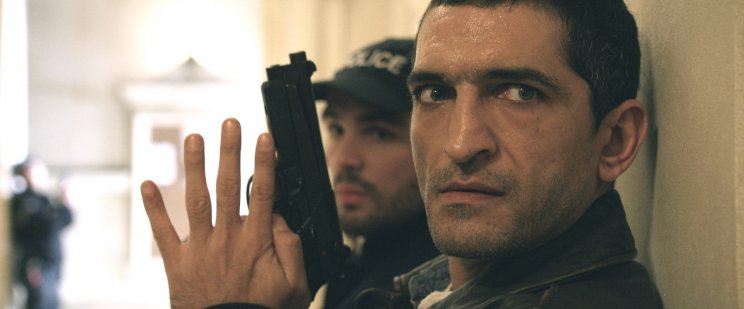 Del Rio felügyelő (Amr Waked) és rendőrei még hasonlót sem láttak életükben