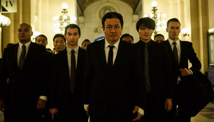 Mr. Jang (Min-sik Choi) és bandája készen áll a leszámolásra