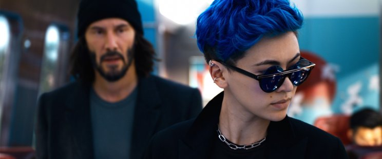 Bugs kapitány (Jessica Henwick) nemcsak Neo hívő, elszánt harcos is