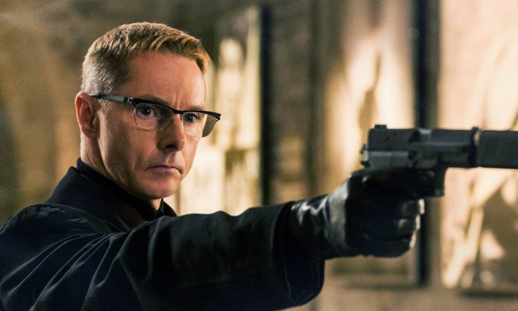 Solomon Lane (Sean Harris) könyörtelenül sarokba szorítja ellenfelét