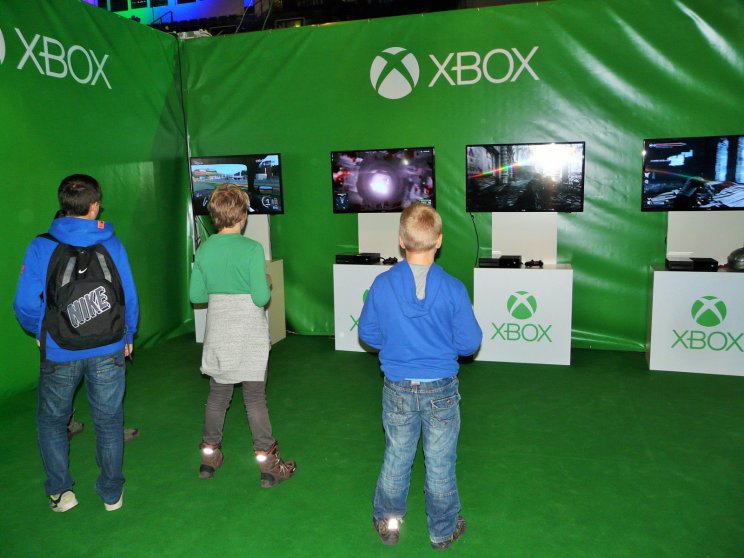 XBOX ONE stand. Nyugodtan lehetett játszani.