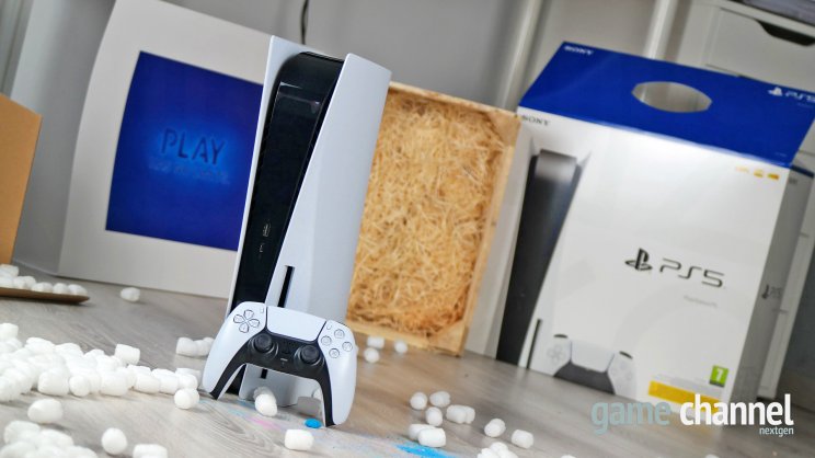 Nem kicsit futurisztikus a PS5 dizájnja
