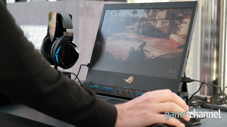 Az Asus ROG Mothersip igazán különleges készülék lett