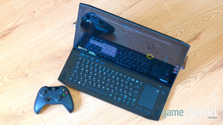 Nincs gamer, akinek ne dobbanna nagyot a szíve az Acer Predator Triton 900 láttán