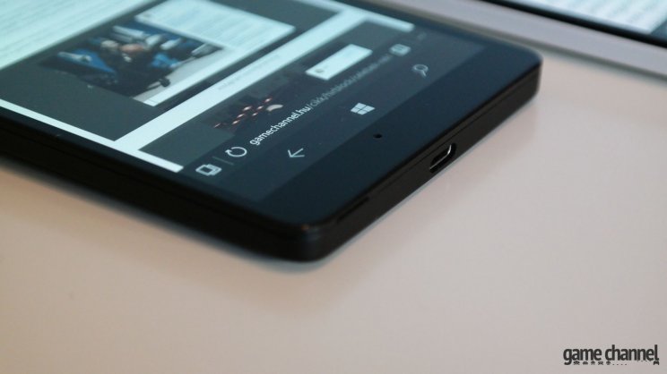 A Lumia 950 XL kávájának jobb minősége csak közelről tűnik fel. De akkor nagyon.