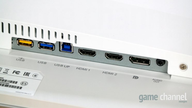 USB Type-C nincs, USB hub viszont van