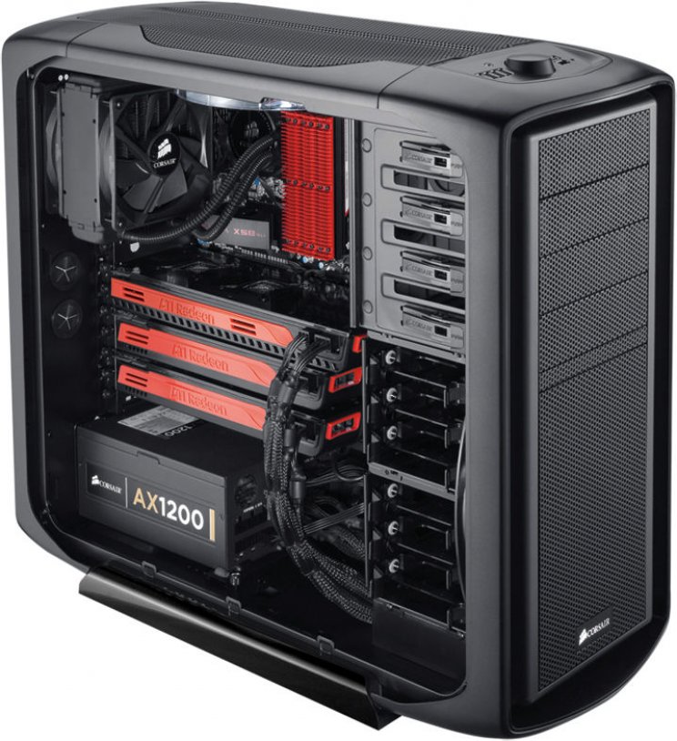 A Corsair piacra dobta új 600T számítógépházát - 3. kép