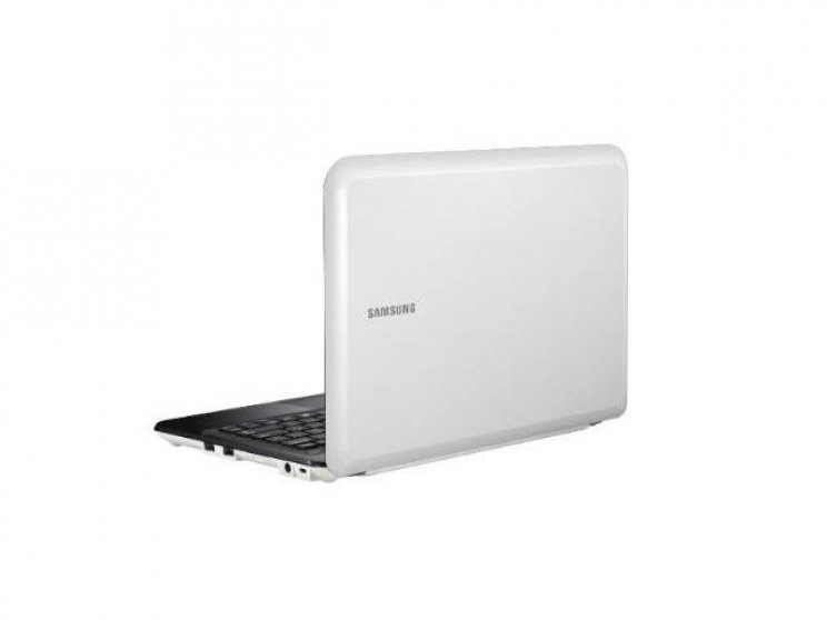 A Samsung piacra dobta új X125-ös notebookját - 2. kép