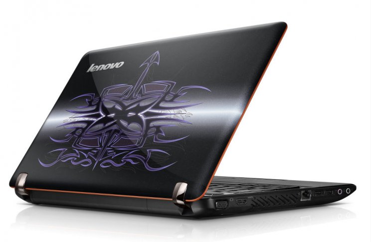 A Lenovo bemutatta új IdeaPad Y560d noteszgépét - 2. kép