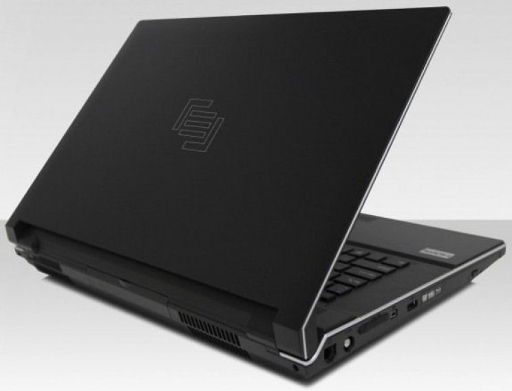 A Maingear bejelentette új eX-L 17 laptopját - 2. kép