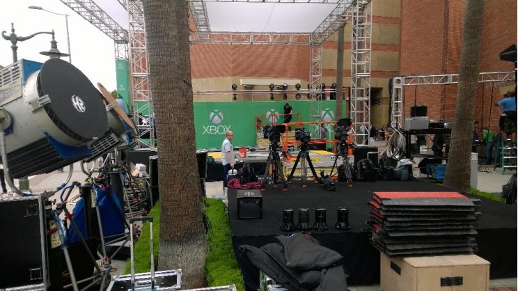 Larry Hryb fotója az Xbox Stage-ről