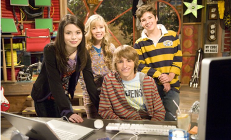Bejelentve az iCarly 2 - 2. kép