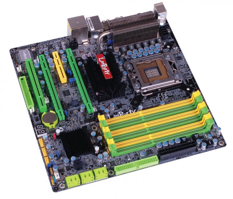 DFI: Két új alaplap Core i7-höz - 3. kép