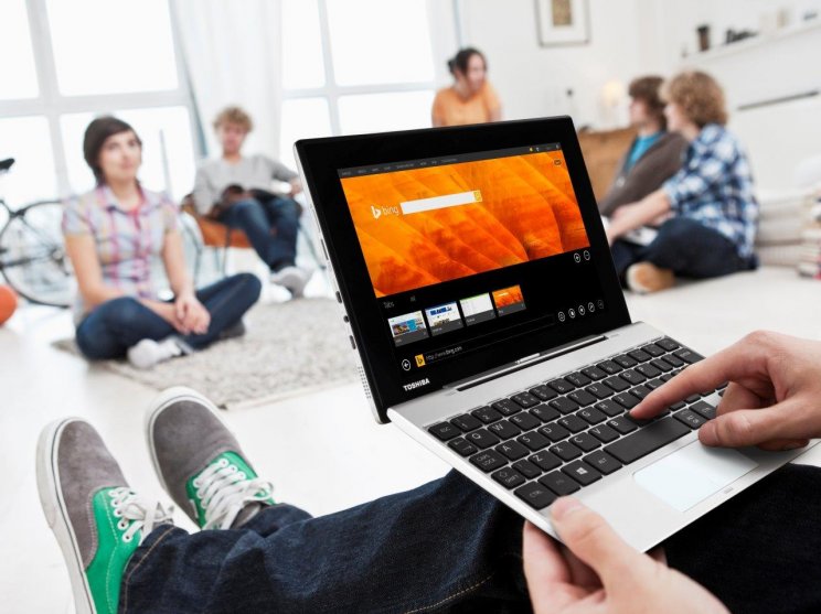 Toshiba Satellite Click Mini 2 az 1-ben hibrid