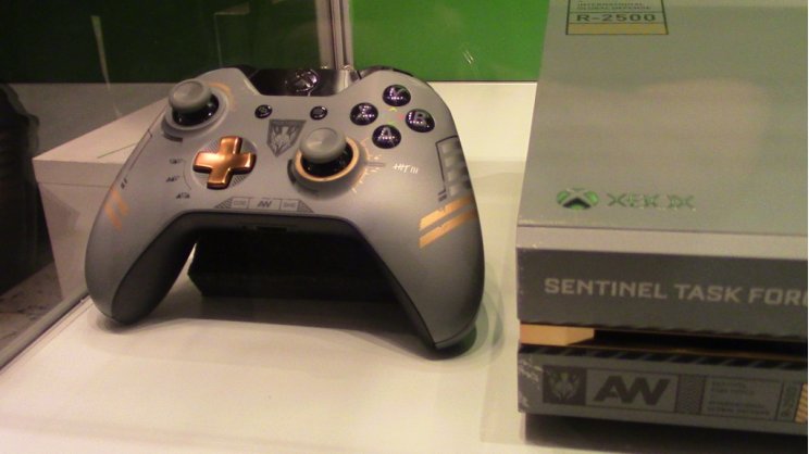 Képeken a Call of Duty: Advanced Warfare Limited Edition Xbox One - 2. kép