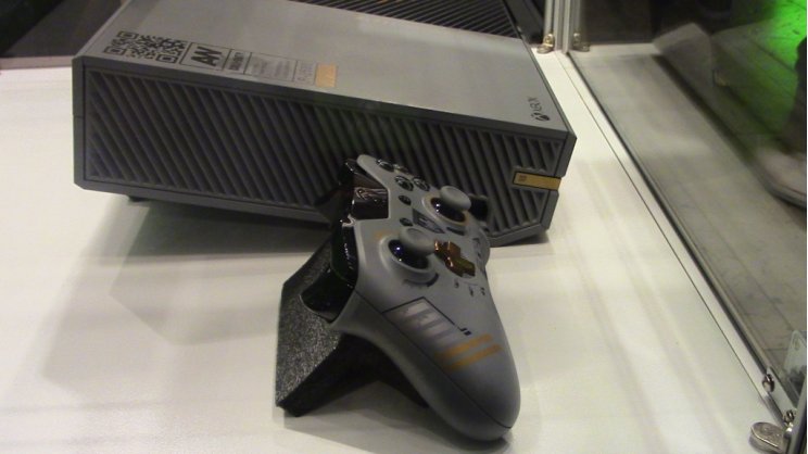 Képeken a Call of Duty: Advanced Warfare Limited Edition Xbox One - 4. kép