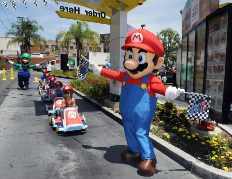 Mario bevette az amerikai McDonald's-okat! - 2. kép
