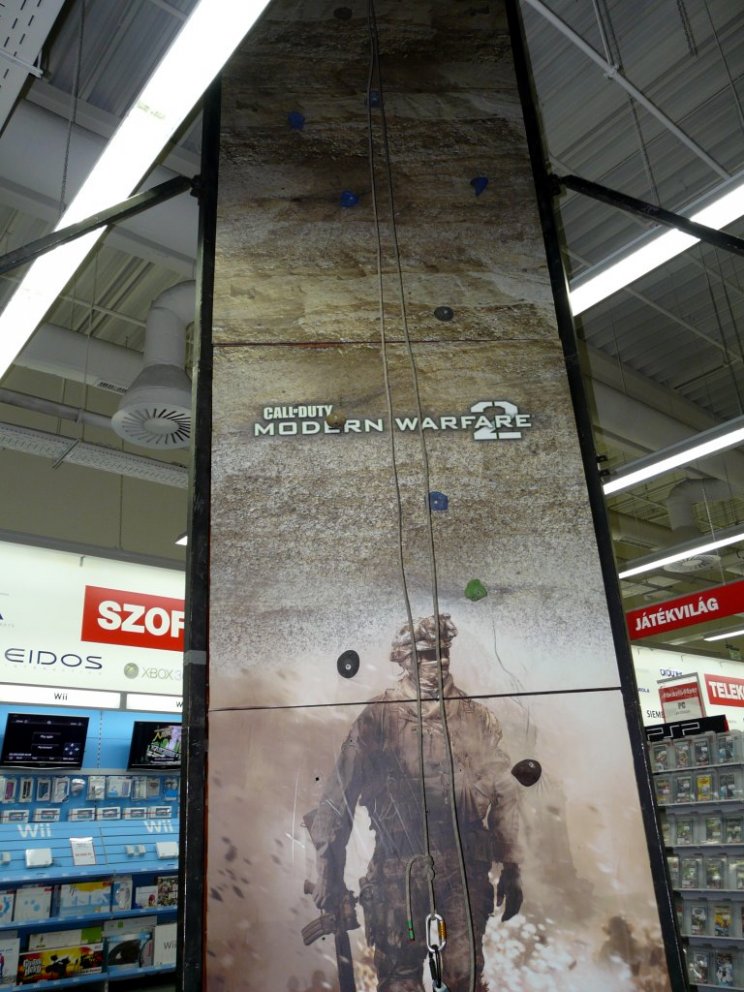 Modern Warfare 2 premier - már zajlik a launch party - 3. kép