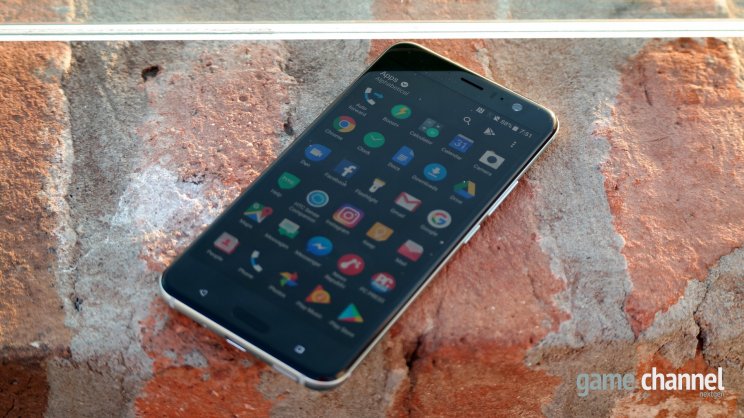 Nálunk is befutott a HTC U11 - 2. kép