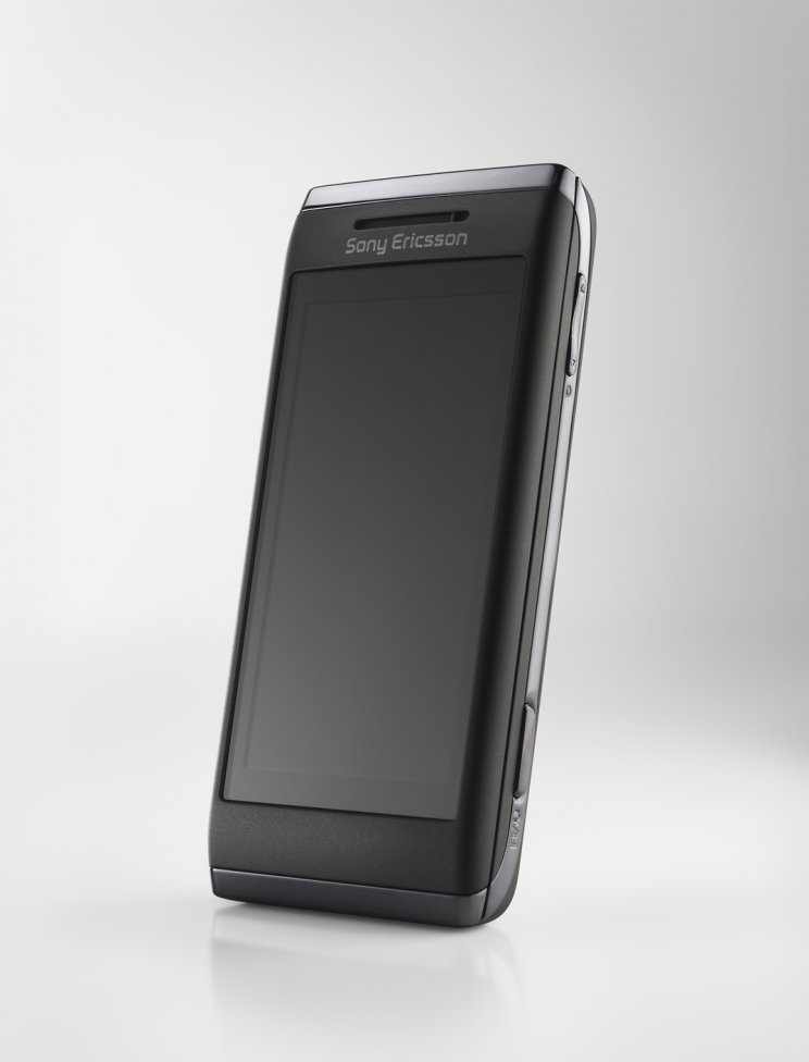 Október elején érkezik a Sony Ericsson Aino - 3. kép