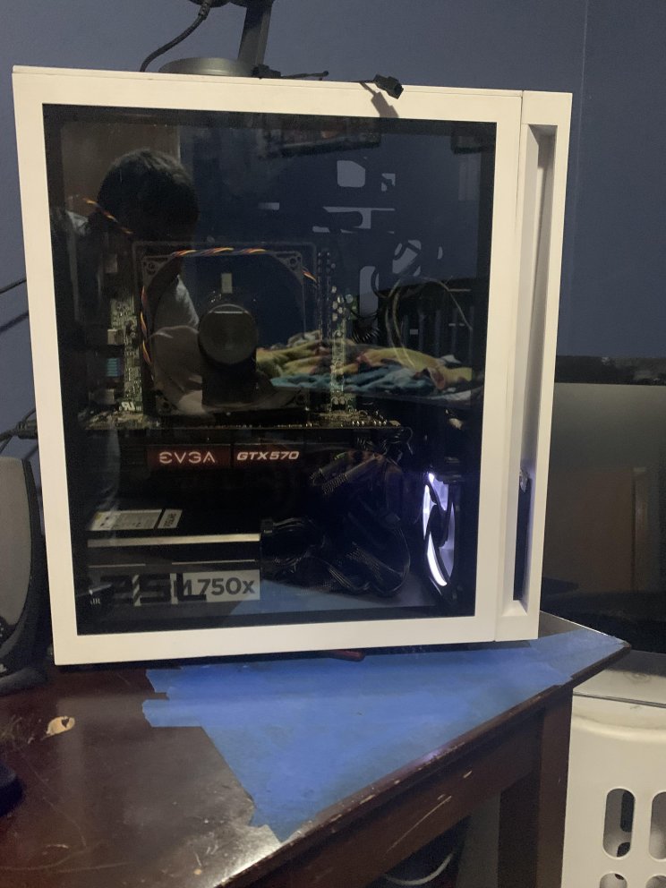 Szemétből épített PC-t egy gamer - 2. kép