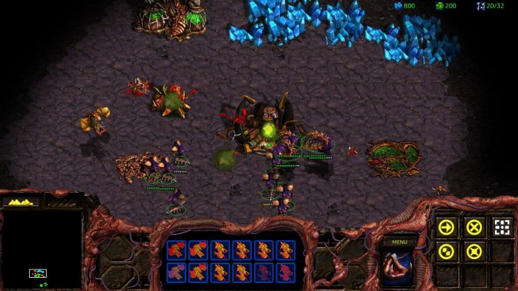 Tipikus Zerg életkép: gáz gomolyag és vér.