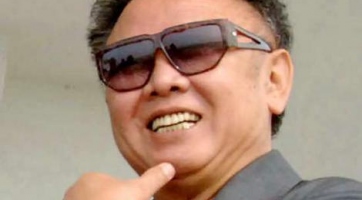 Kim Jong Il (kedves vezető) meghalt!