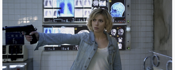 Lucy filmkritika