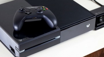 A PC-hez hasonló, fejleszthető konzolokat akar a Microsoft