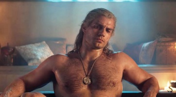 A The Witcher televíziós sorozat főszereplője Warhammer minifigurákat festeget szabadidejében
