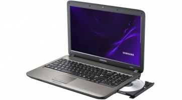A Samsung piacra dobta a Core i3 370M CPU-val szerelt R540-es laptopját