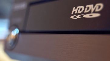 A Toshiba felére csökkenti HD DVD lejátszói árát