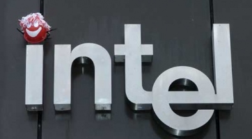 Az EU vizsgálódik, az Intel védekező állásponton