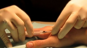 Az Intel 10 millió dollárt fektet RFID-be