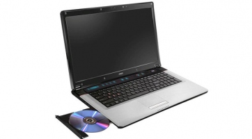 Az MSI bemutatta új GE700-as laptopját