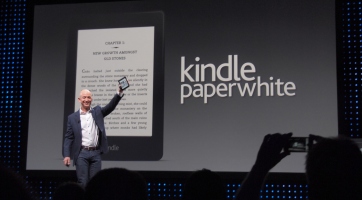 Bejelentették az új Amazon Kindle Paperwhite készülékeket