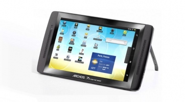 Boltok polcain a 250 GB-os HDD-vel szerelt Archos 70