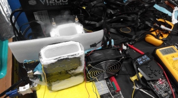Brutális teljesítményt sajtoltak ki egy nVIDIA GTX 980-ból
