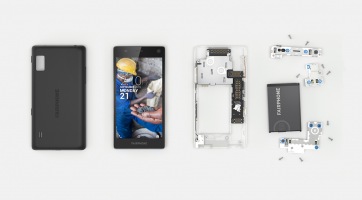 Decemberben érkezik a moduláris Fairphone 2