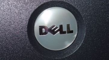 Dell: zuhanás a mélybe
