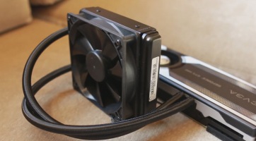 GTX 1080-as hibridet szellőztetett meg az EVGA